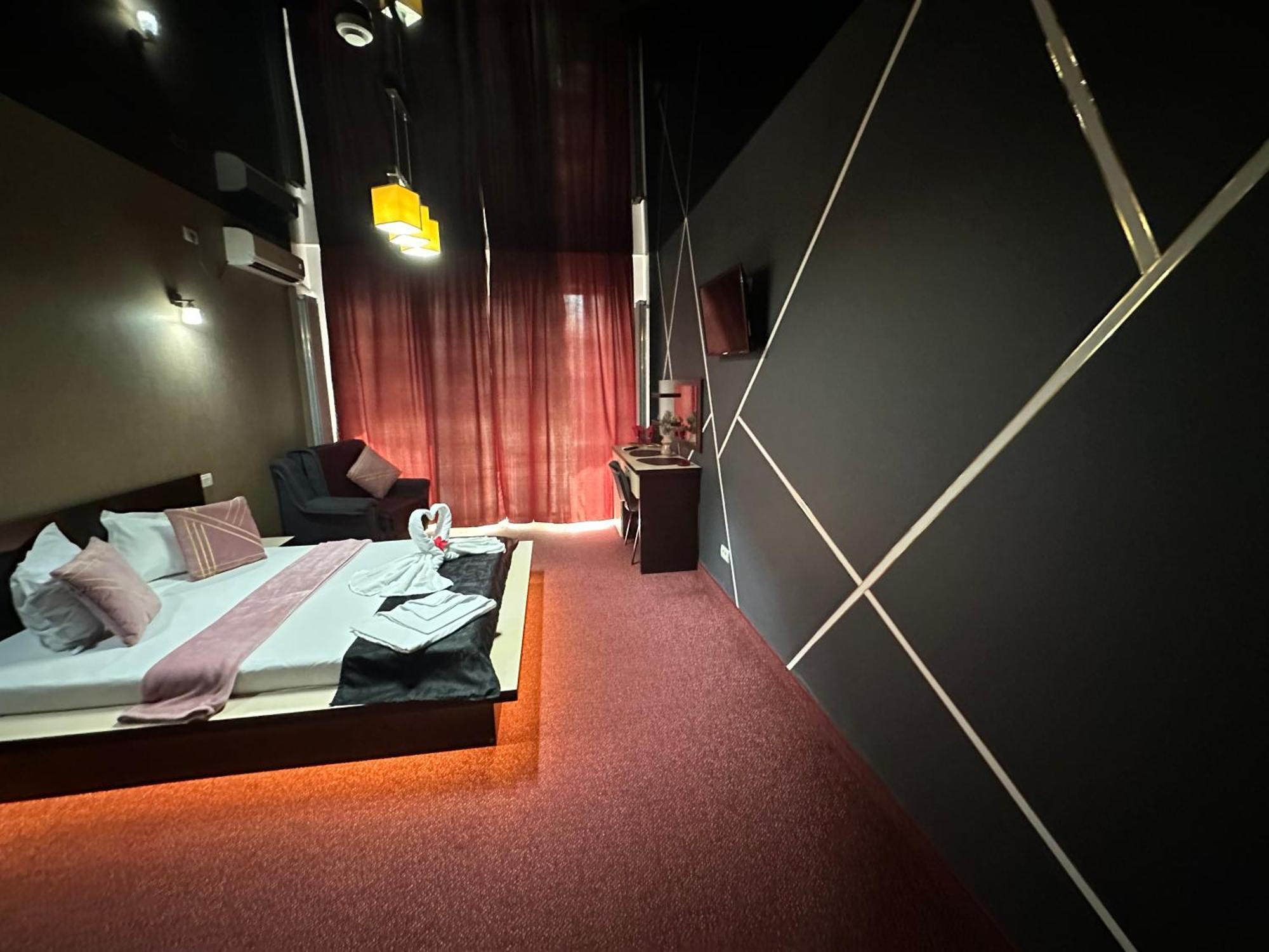 Hotel Sweet Неводарі Екстер'єр фото