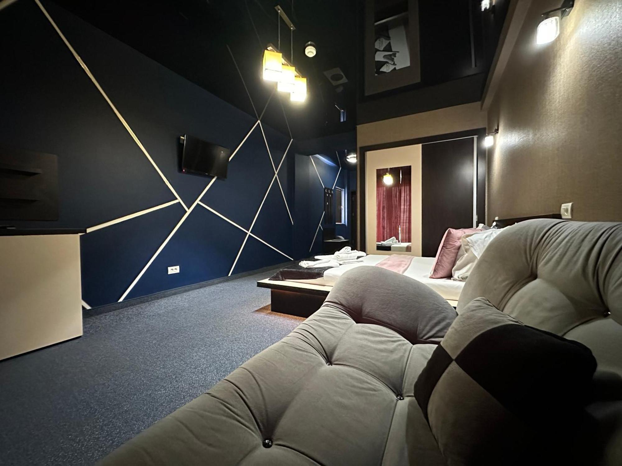 Hotel Sweet Неводарі Екстер'єр фото