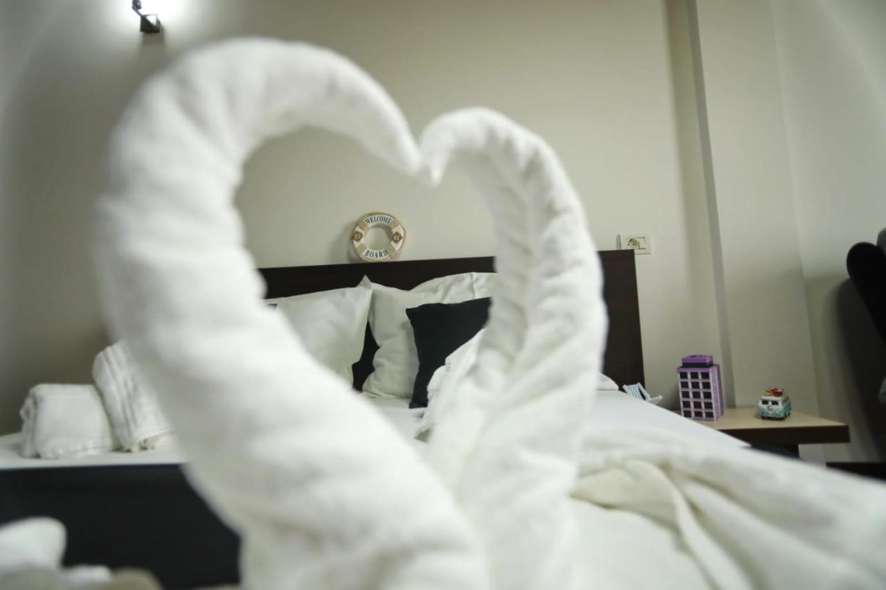 Hotel Sweet Неводарі Екстер'єр фото